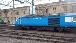 The LSL Class 43 (HST) BLUE PULLMAN Nos.43047+43058 was arrives onto P3 at Carlisle Citadel Station.
