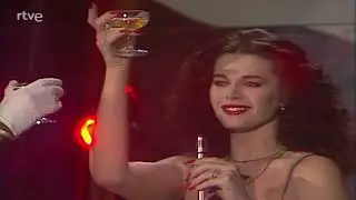 Bibiana Fern&aacute;ndez (Bibi Andersen) - Call Me Lady Champagne (V&iacute;deo oficial subtitulado)