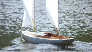 Herreshoff Quiet Tune model sailing in Boston Lagoon (again)