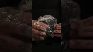 unboxing a mystery candle !