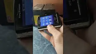 Xperia X10 Mini Pro - QWERTY-малютка на Android