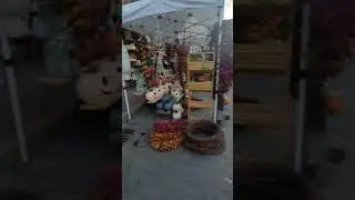 calle de las artesan&iacute;as de barro del pueblo m&aacute;gico de Metepec Toluca estado de M&eacute;xico