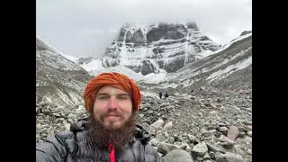 🔴 White Yogi With Wild Guy