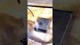 5-Second Radiator Clean Hack! 🧹💨⚡#shorts