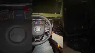 Lockout and key fob battery Change jeep. Locksmith Mesa Arizona