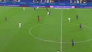 O tik-taka do Benfica que culminou num gola&ccedil;o de Martim Neto frente ao Barcelona.