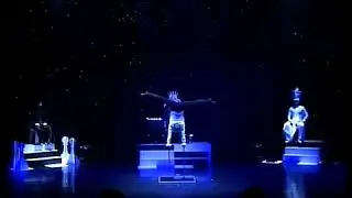 Hand Stand Act for cruise ship j11HS180705