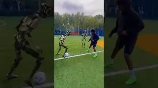 Made some friends to train with&hellip;🤖 #robot #football #viral