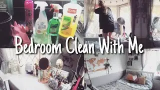 Bedroom Speed Clean With Me/Spring Cleaning Morning Routine | Cleaning Motivation 2020