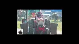 Ted Welbaum Hot Rod Harvester Stoutsville OH #shorts #tractorpulling #pulling #fortheloveofpulling