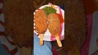 What i Eat in a Mela 🎡✨ | Sweet corn,paneer sticks,bhaaji,icecream 🍦 #ytshorts #shorts #mela