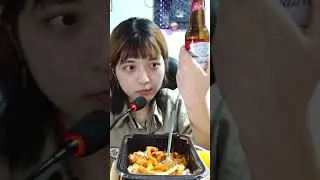 Gamer's Eating Show(Mukbang) Is Like... #shorts