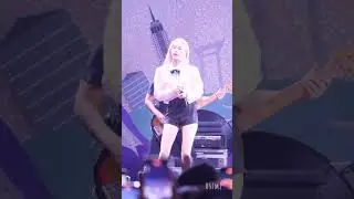 4EVE Hannah - Booty Bomb @ BANGKOK Riverside Fest 2023  [Fancam 4k60p] 230204