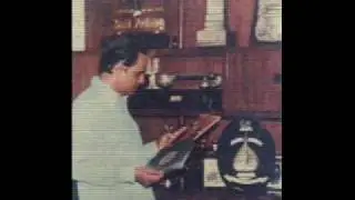 jhoom jhoom ke nacho live, mukesh live.wmv
