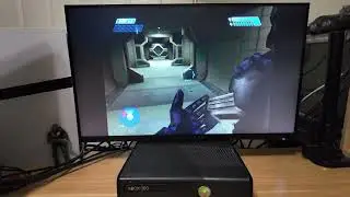 Halo: CE (2001) looks amazing on Xbox 360 - Backwards compatibility