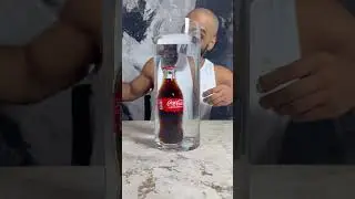 Why doesn&rsquo;t Coca-Cola mix with water?&rdquo;(Spoiler: It&rsquo;s all about density!)#CokeTest #Physics