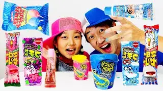 Pink vs Blue Food Challenge &ndash; Funny & International Candy Compilation 面白いお菓子と海外のお菓子総集編