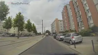 Croisement difficile avec une voie de Tramway - Conduite comment&eacute;e #1