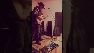 Stone free. Jimi Hendrix improvisation Dave Ellis Blues band jam