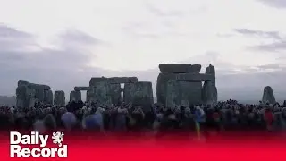 Thousands join winter solstice celebrations at Stonehenge