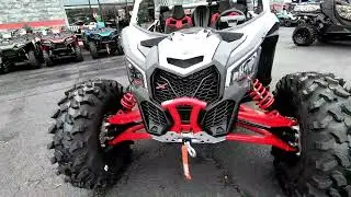 Новый мотовездеход Can-Am Maverick X3 X mr Turbo RR 72 Side by Side 2024 года продаётся в Голдсборо, Северная Каролина
