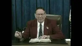 12. Daniel 10:1 - 11:4