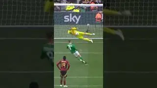 No passing here ✋ #matzsels #RedDevils