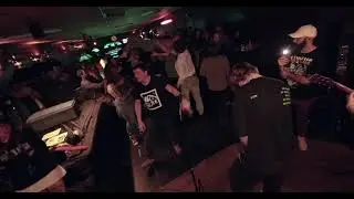 Ace Slite - Bully (Live)