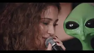 Thauane - Solteiro Sim Superado N&atilde;o
