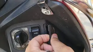 Honda Dio H Smart, Emergency Key, How to unlock seat, if Battery Drained.