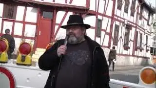 Harald W&uuml;rges: Ob wir rote, gelbe Kragen...