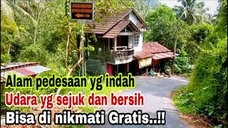 Damainya hidup di desa, menikmati sejuknya udara dan keindahan alam pedesaan di perbukitan.