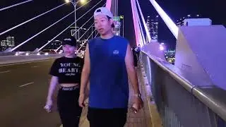 Ngày thứ 09 - WELCOME TO HỒ CHÍ MINH: Đi bộ trên cầu Ba Son ngắm cảnh buổi tối 