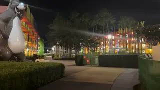 15 Min Virtual walk 4K Disneyworld pop century resort walk around at night.