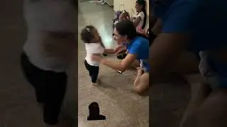 Baby arguing with auntie@viralhog #funny #humor #familia