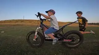4 year old KID on OSET 20.0 electric bike