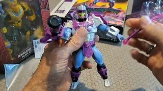 Toy Talk & Stuff  627: Megatron Skeletor! Bumblebee Man at Arms! Wow, wow, wow!