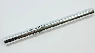 Jesse's Girl Liquid eyeliner