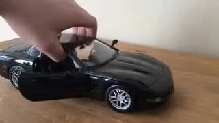 Review: 1:18 2001 Chevrolet Corvette Z06 by Maisto - The Model Garage