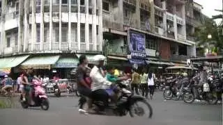 Cambodia : Phnom Penh, Traffic and People Sorya Shopping Centre (P1/2) Jul 2012