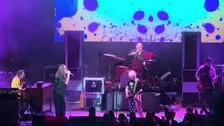 Robby Krieger with Kevin Martin - When the Music&rsquo;s Over (The Greek Theatre, Los Angeles, 10/30/2025)