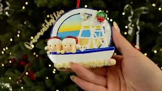 Ornaments by Elves: Personalized Couple on Boat Beach Christmas Ornament OBE-OR1901-2