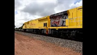 Aurizon Container Flat Transfer with ACD6055 with artwork by Aurizon employee Laurie Anno ACD6046