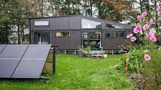 Absolutey Cozy Carrie and Dans 28 x 10 Tiny House on Wheels