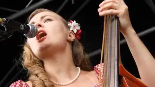 Maryann & The Tri-Tones - Jump And Shout - live @ Rock & Roll Meeting Eindhoven 22-7-2017