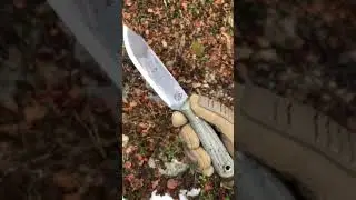 Vid&eacute;o Pathfinder couteau de camp