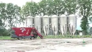 Ospiti delle Fattorie Garofalo - Open Farm e Conduzioni Agricole Forte