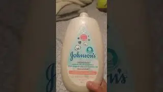 Johnson's  Cottontouch Newborn face and body lotion