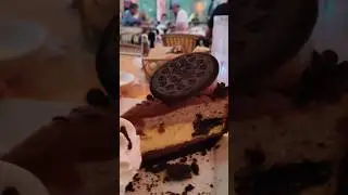 Wow 🤯Check out Cheesecake 🍰Factory Dream Extreme Oreo🍫 Cheesecake #shorts