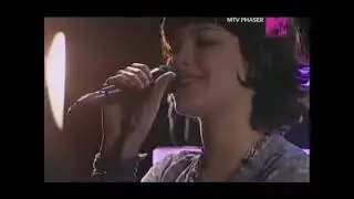 Soko - I'll Kill Her (Live MTV Phaser 2007)